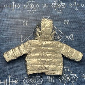 Primary puffer coat silver size 6-12 months